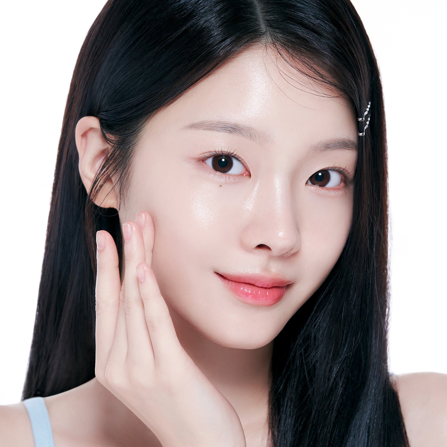Woman applying FORENCOS Plum C Mild Mild Acidic Toner 300ml to her face, highlighting skincare benefits.