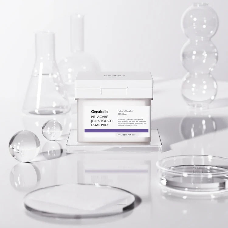 GENABELLE Melacar Jelly Touch Dual Pad 60ea in a sleek white container displayed among laboratory glassware.