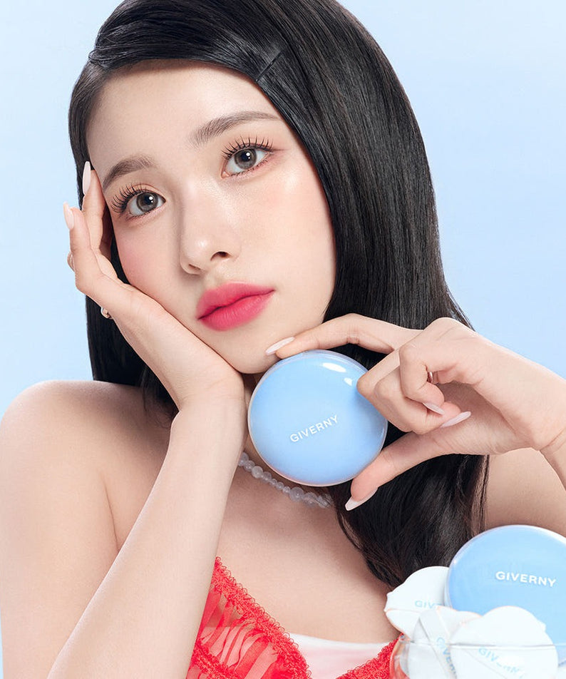 GIVERNY Cloud Mesh Cushion 15gX2 (Main Product + Refill) (SPF 40, PA++) held by a woman with elegant makeup.