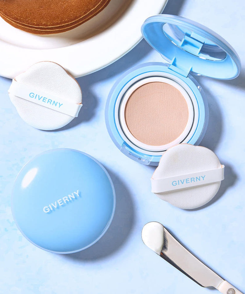 GIVERNY Cloud Mesh Cushion 15gX2 (Main Product + Refill) (SPF 40, PA++) shown with applicator and packaging against blue background.
