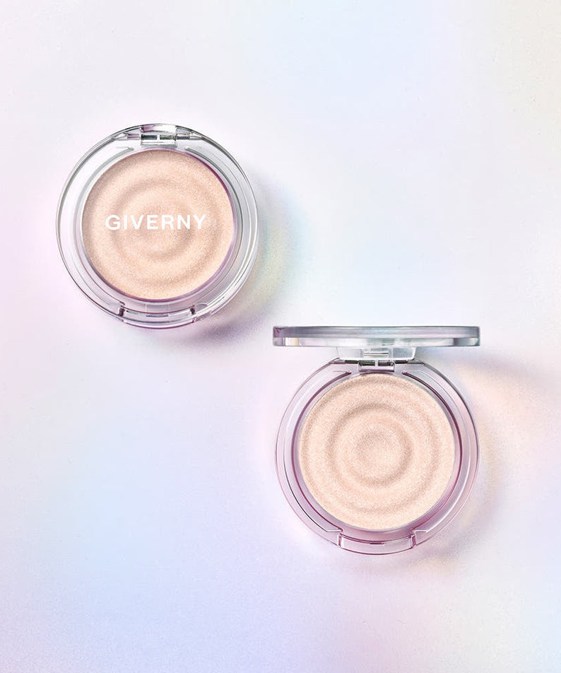 GIVERNY Dewy Voluming Highlighter 3g in compact case, open and closed view
