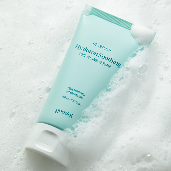 GOODAL Eoseongdho Hyaluronic Soothing Pore Cleansing Foam 150ml in foamy texture for gentle skin cleansing