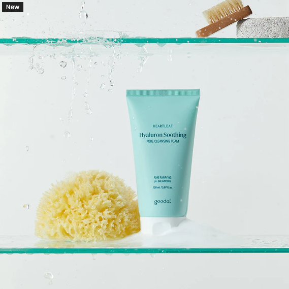 GOODAL Eoseongdho Hyaluronic Soothing Pore Cleansing Foam 150ml with sea sponge and cleansing tools in shower setting.