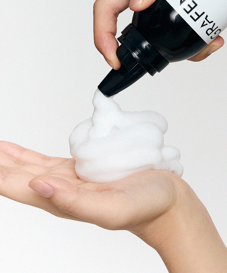 GRAFEN Volume Up Whipping Tonic 100ml dispensing rich foam into hand by Gentleman Korea, Korean skincare for men