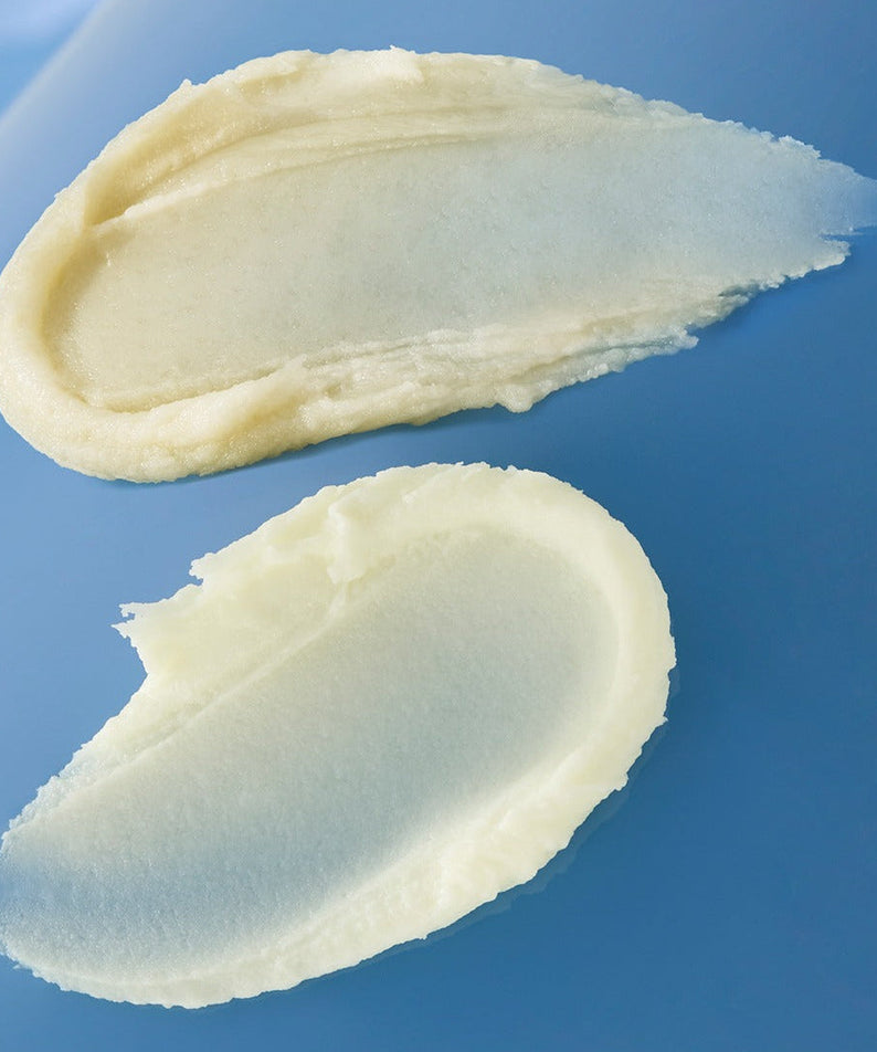 Texture of HUXLEY Sun Stick Airy Touch 20g showing smooth application and finish.