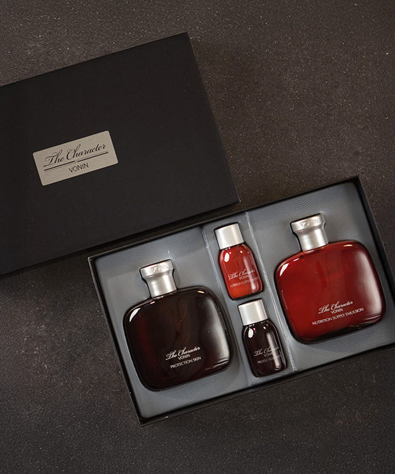 ISAKNOX Bonin The Character 2 PeicePlanning Set gift box for men by Gentleman Korea, two full-size bottles and two travel serums visible