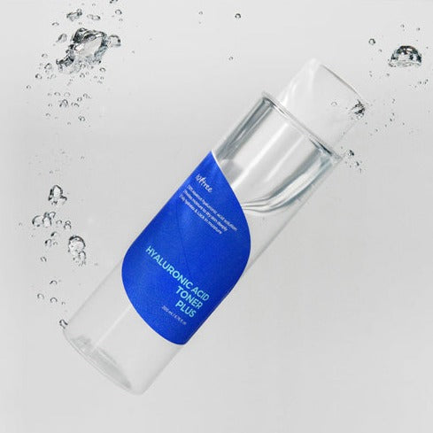 ISNTREE Hyaluronic Acid Toner Plus 200ml bottle with water droplets, showcasing the skincare product's hydrating formula.