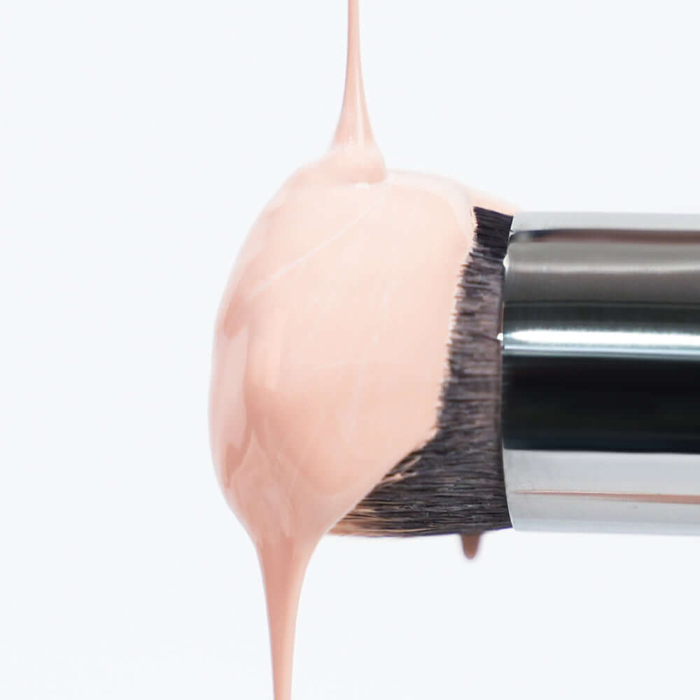 IVI MAD PEACH Soft Touch Makeup Brush applying foundation close-up