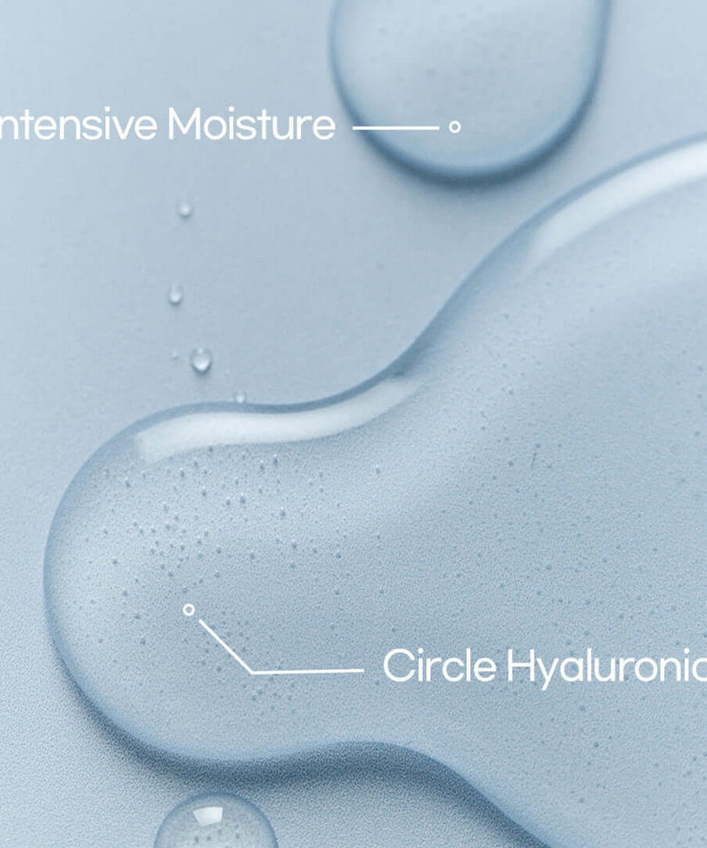 JUMISO Hyaluronic Acid Water Plumping Moisture Serumm showing texture with labelled droplets of intensive moisture and circle hyaluronic.