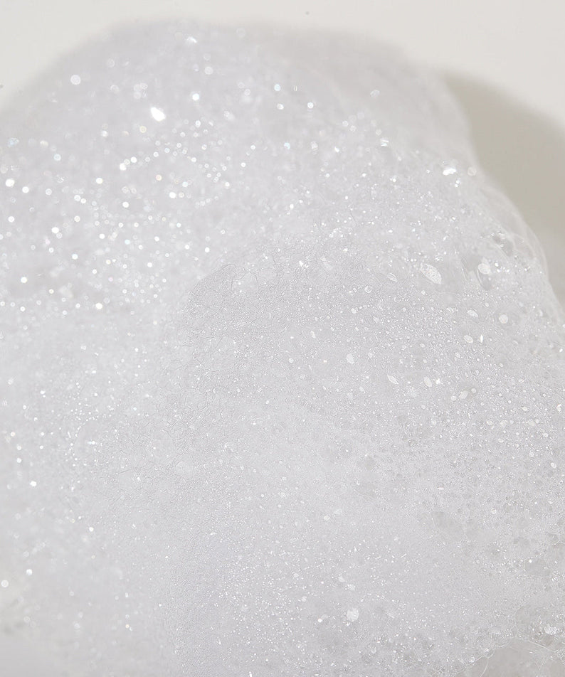 Foamy texture of LADOR Keratin LPP Protein Shampoo 150ml