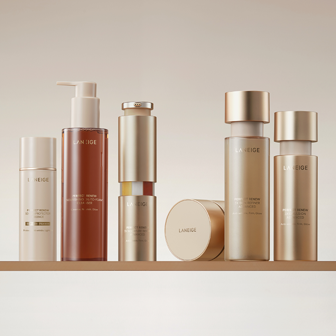 LANEIGE Perfect Renew 3X Emulsion Advanced 130ml with skincare range on display shelf.