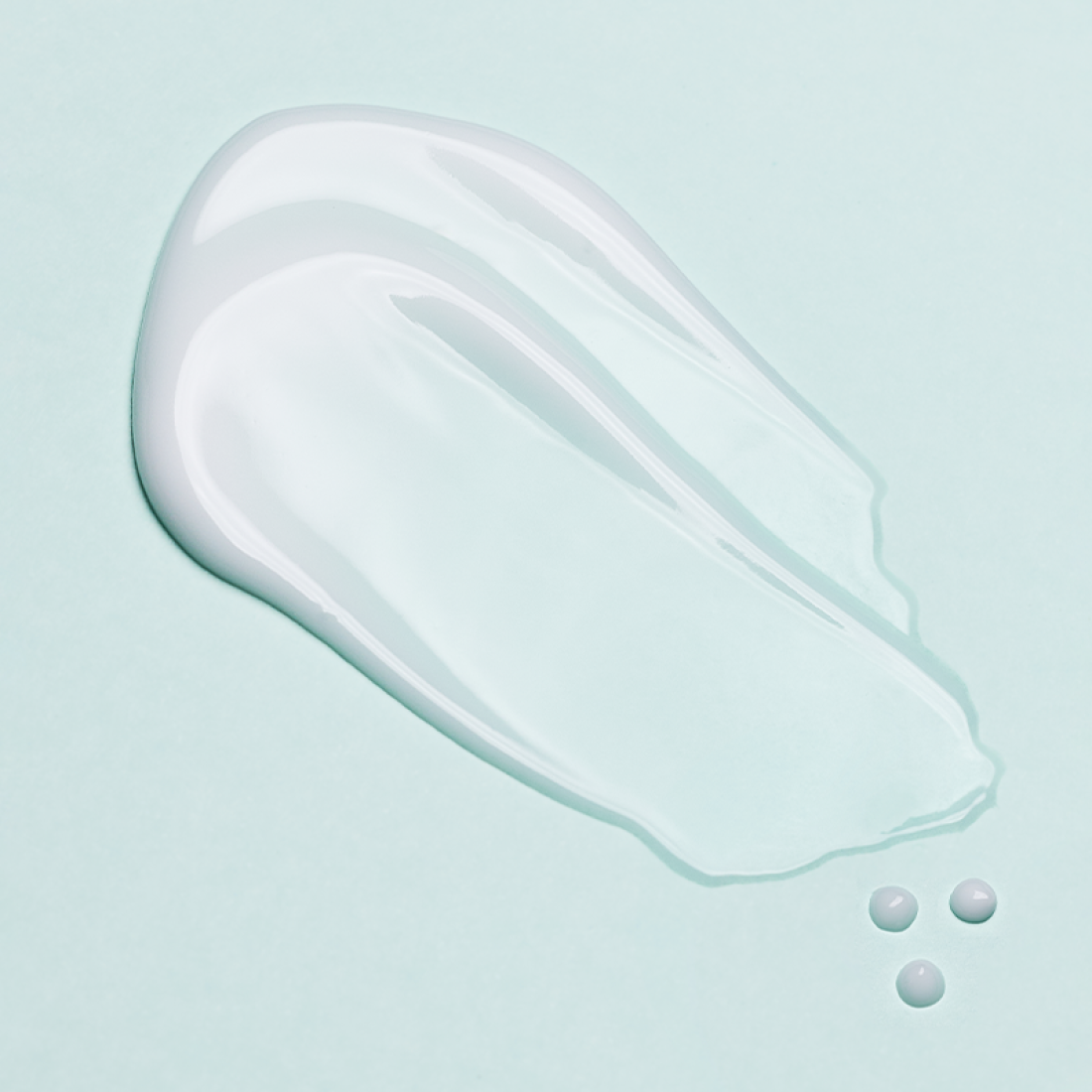Texture of LANEIGE Smoothie Makeup Serum 30ml on light background