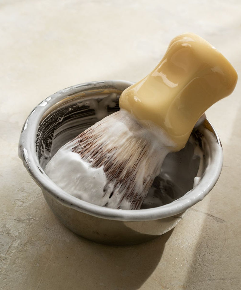 LAZY SOCIETY Classic Shaving Brush with lather in bowl — Gentleman Korea premium Korean men’s shaving brush