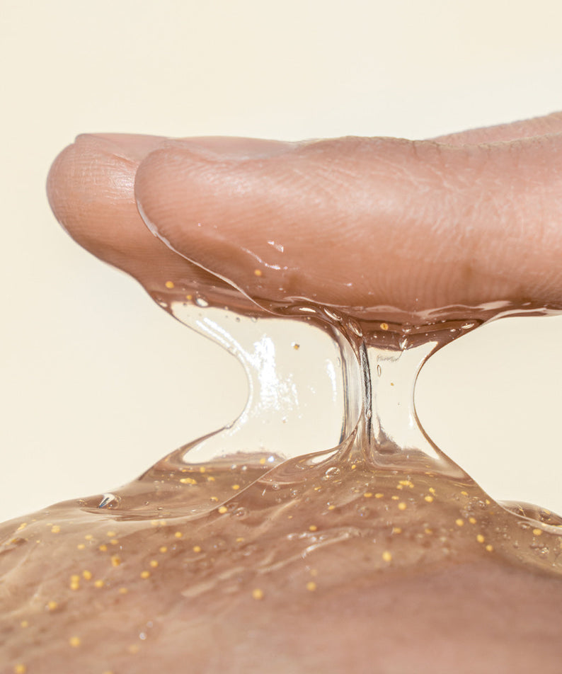 LAZY SOCIETY Vita Shaving Gel Bright 250ml close-up of clear golden gel texture with exfoliating beads, Gentleman Korea men’s shaving product