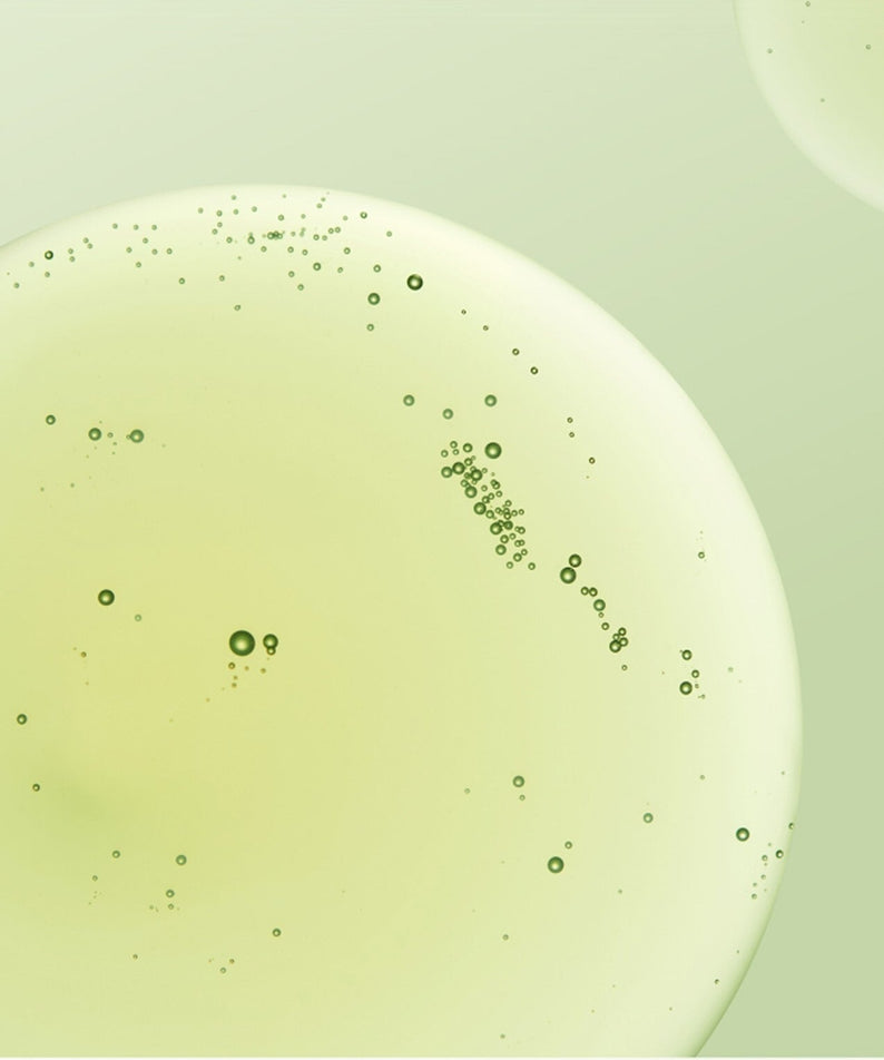 Texture of MAKE P:REM Endpore Vegetinol Tightening Serum 50ml.