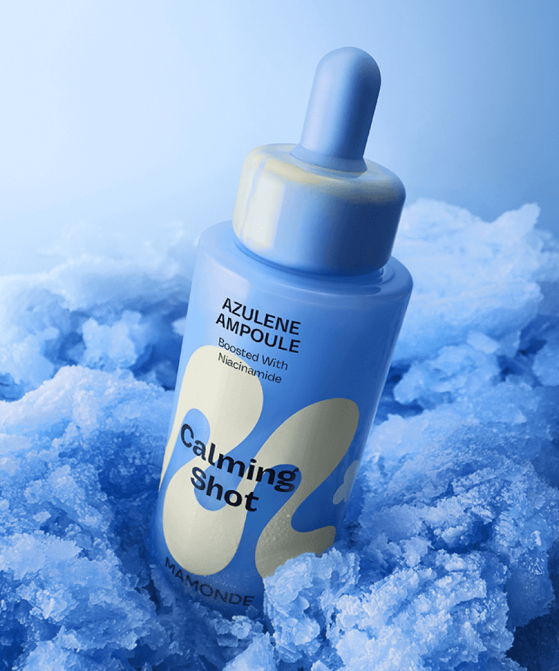 MAMONDE Calming Shot Azulene Trace Moisture Ampoule 50ml with niacinamide, displayed on icy blue background, for calming skin care.