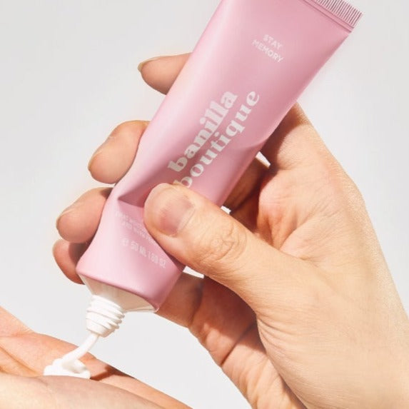 MA:NYO Banilla Boutique Hug Perfume Hand Cream 50ml being applied to hand
