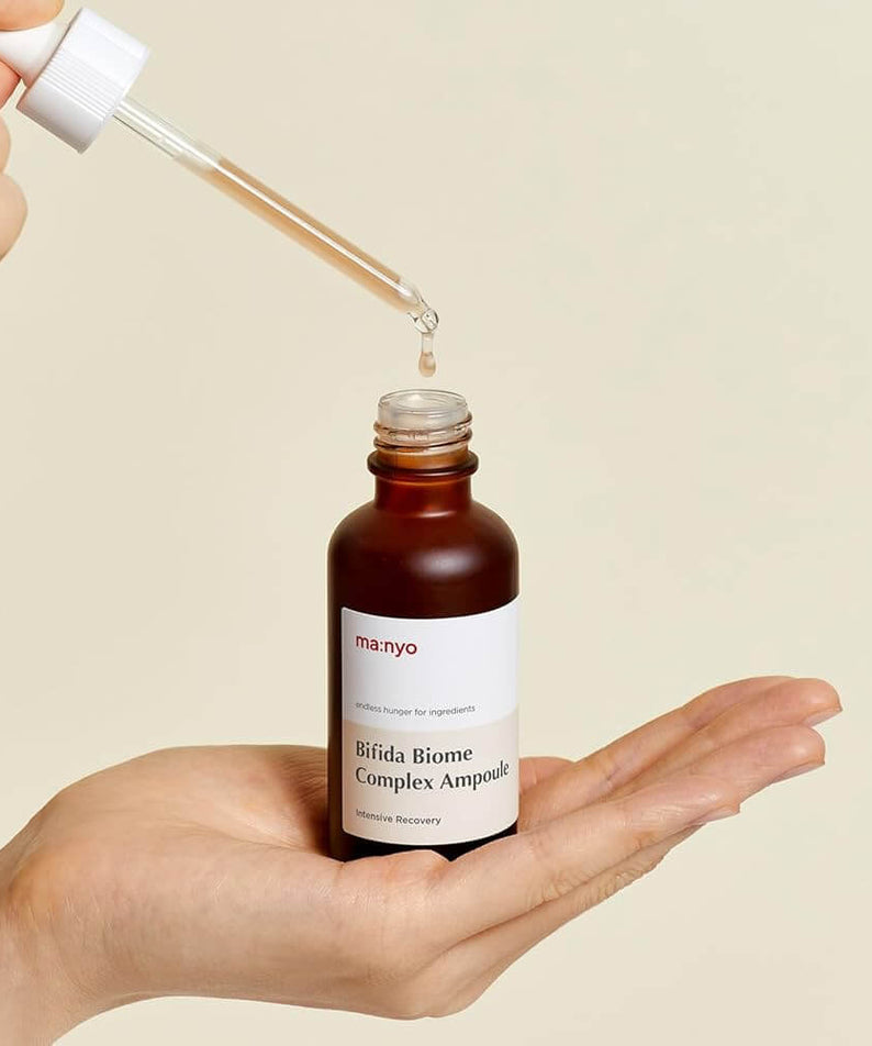 MA:NYO Bifida Biome Complex Ampoule 50m in hand with dropper