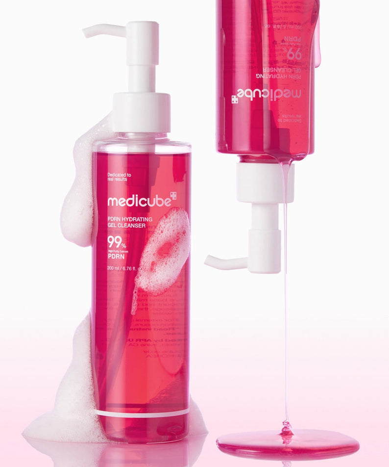 MEDICUBE PDRN Gel-To-Foam Cleanser 200ml bottle with foam, highlighting the hydrating and cleansing properties of the skincare product.