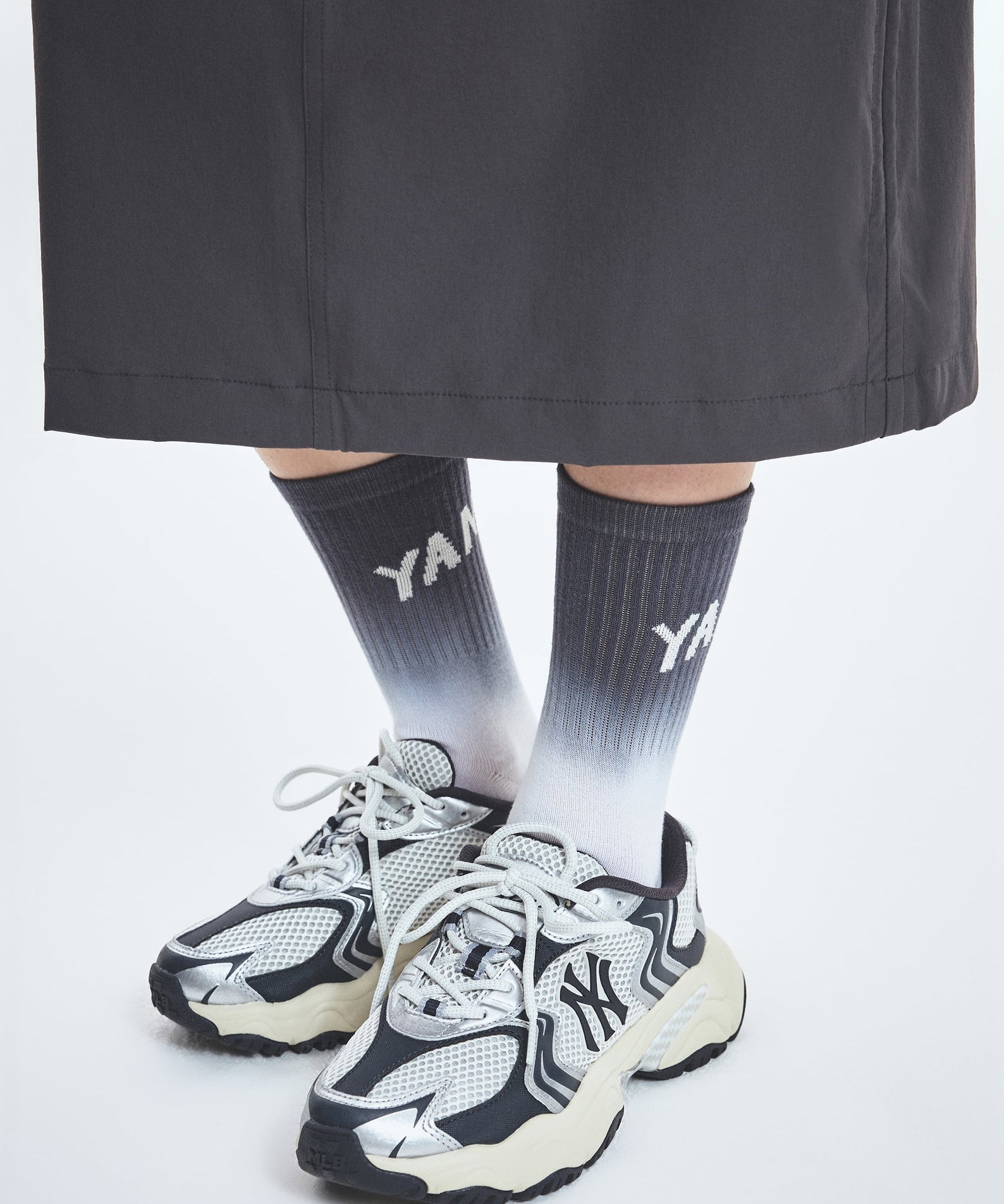 Cargo Chunky New York Yankees DARK GRAY K-fashion Seoul