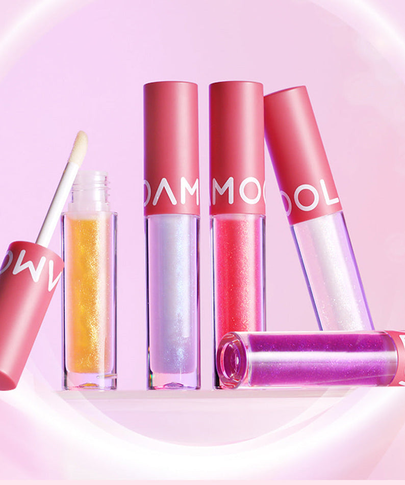 MOOLDA Volume Maxima Lip Plumper collection in various shades.
