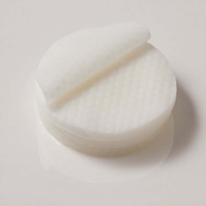 NATURE REPUBLIC Good SKin Tea Tree Ampoule Toner Pads 125g displayed on a smooth surface