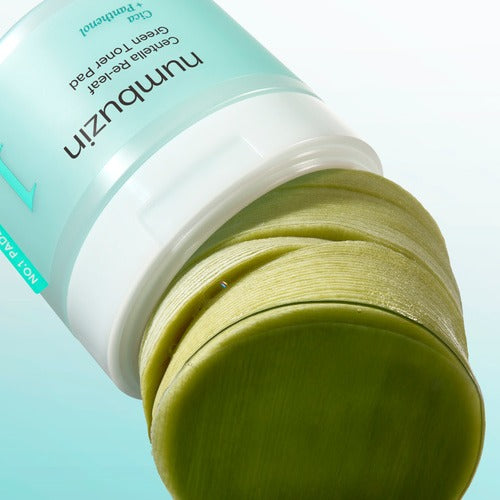 NUMBUZIN No.1 Centella Re-leaf Green Toner Pad 70 Sheets container and pad close-up view