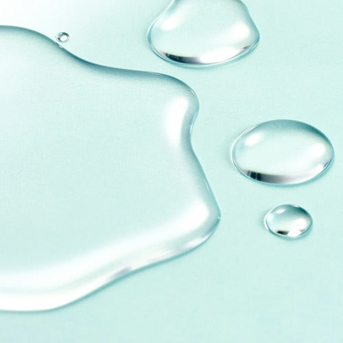 NUMBUZIN No.1 True Clear Toner 300ml liquid texture close-up
