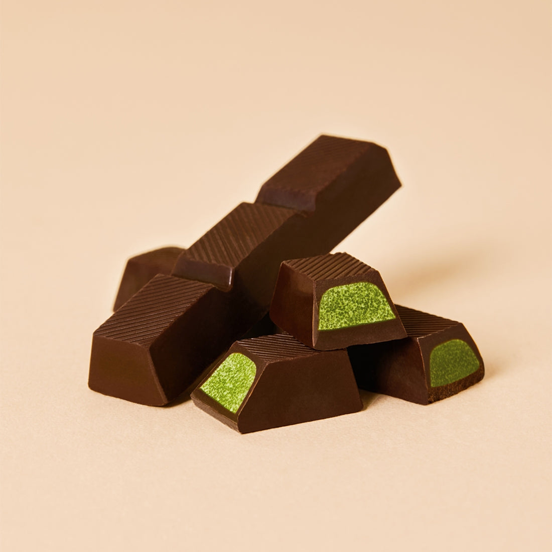 OSULLOC Jeju Island Green Tea Chocolate Bar 120g pieces with green tea filling on display