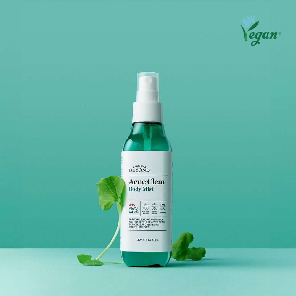 PASSON&BEYOND Acne Clear Body Mist 200ml bottle on a teal background, showcasing its vegan formula with natural leaves.