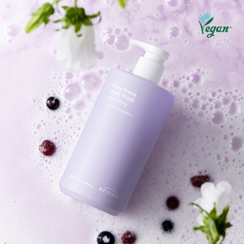 PASSON&BEYOND Pure Scent Mary Berry Body Wash 700g bottle with lavender color, surrounded by bubbles and flowers.