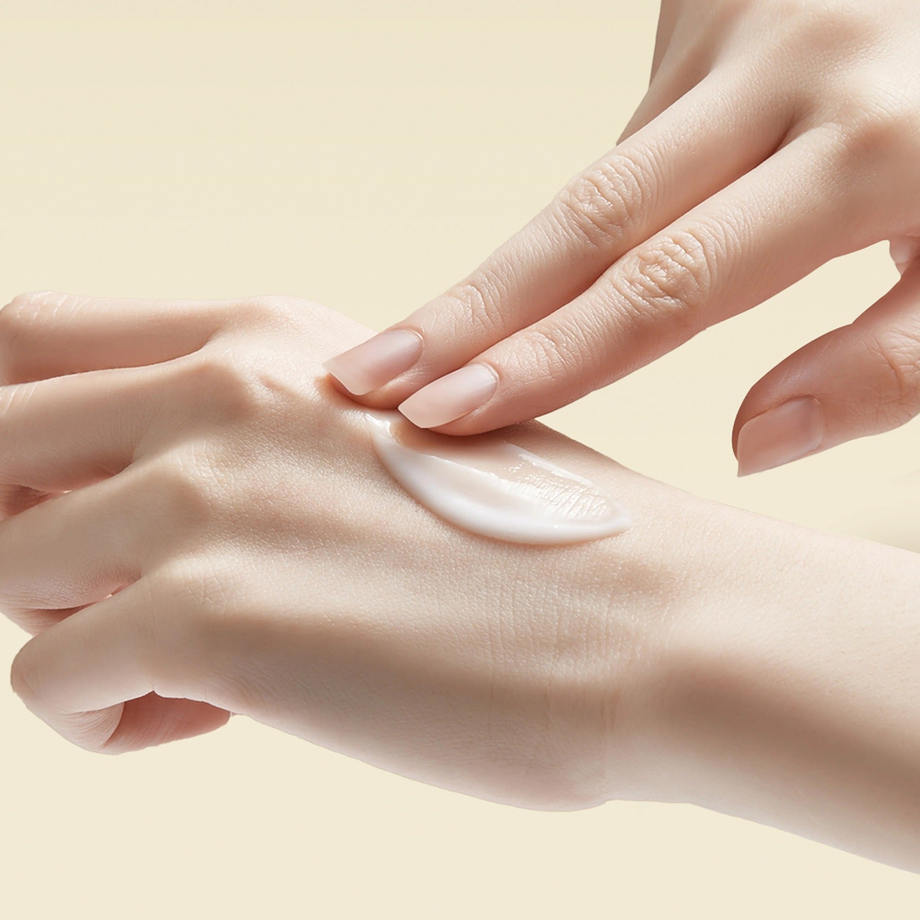 Applying PURITO Luminous Moisture Shea Butter Body Lotion 300ml on hand for smooth skin care