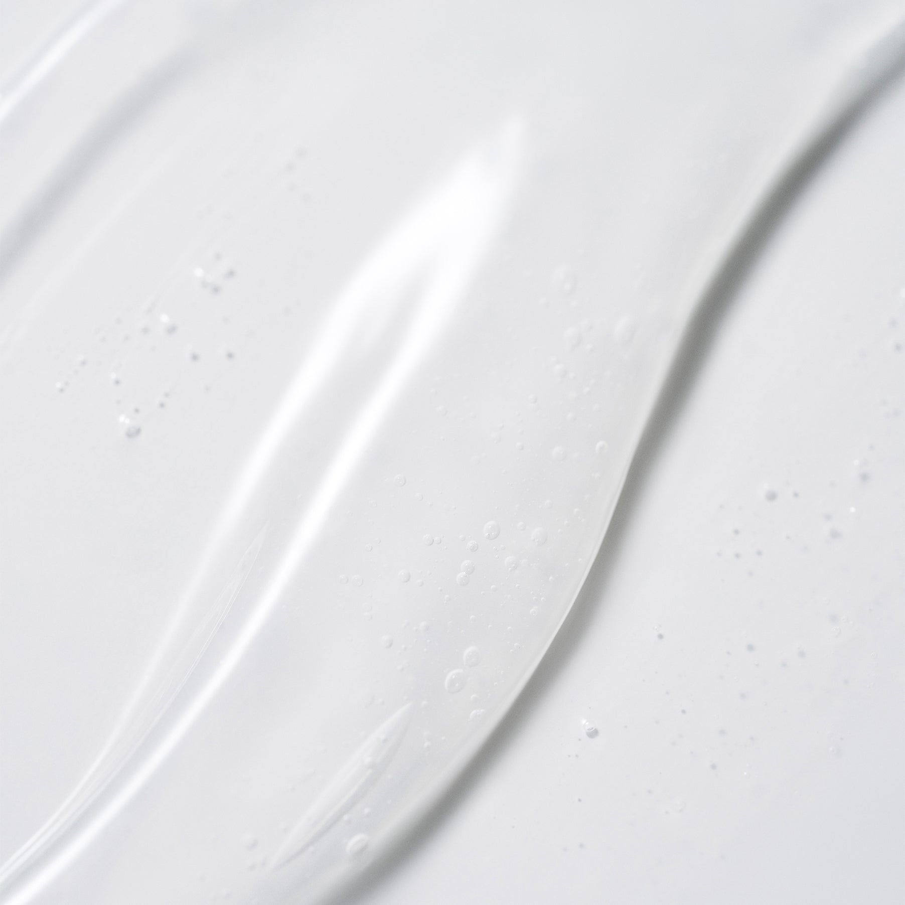 Texture of PURITO Mighty Bamboo Panthenol Cleanser 150ml showcasing its smooth, gel-like consistency and purity.