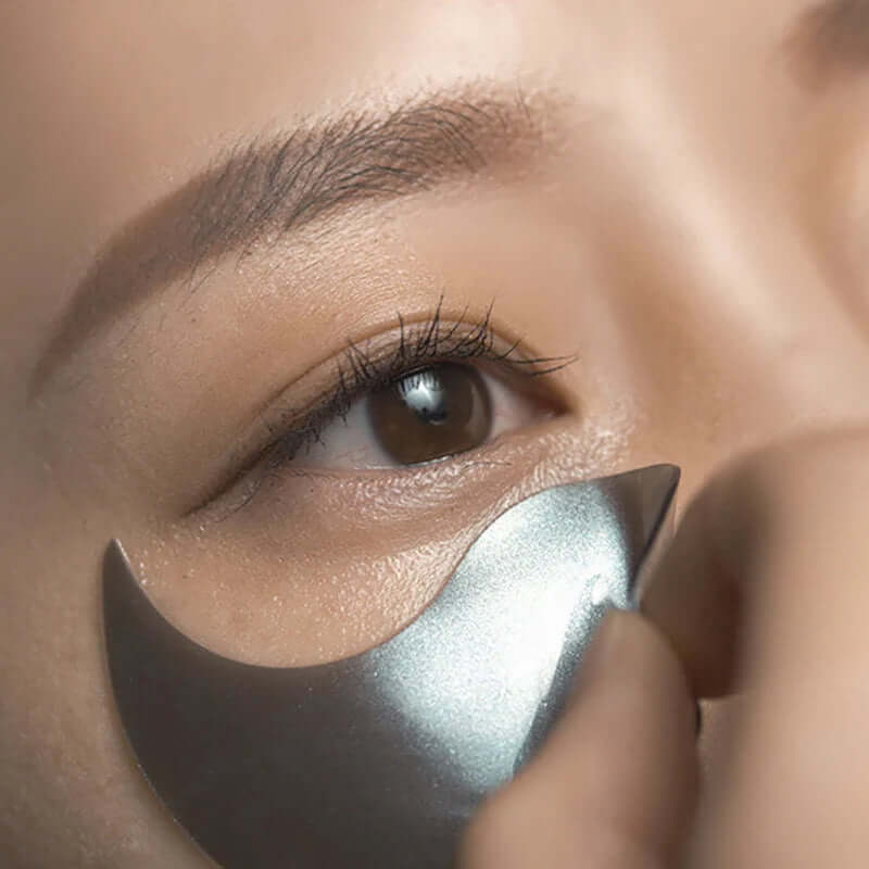 PYUNKANG YUL Black Tea Time Reverse Eye Patch 60 Sheets applied under eye area for skincare