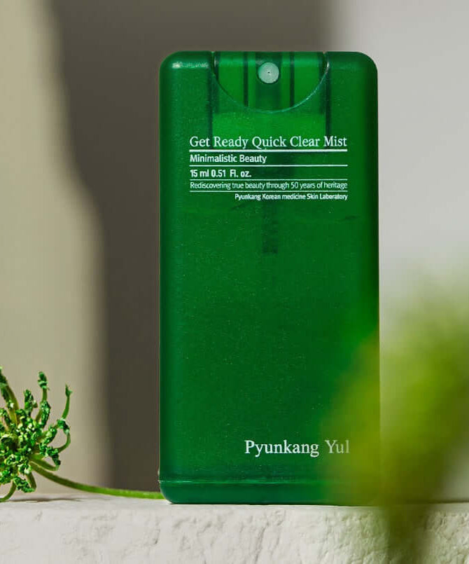 PYUNKANG YUL Get Ready Quick Clear Mist 15ml product bottle on display.