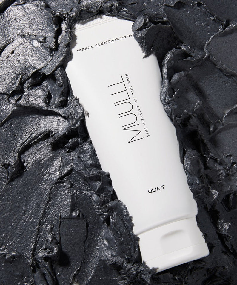 QUA-T Petavegan Large Capacity Cleansing Foam 250g in black textured background
