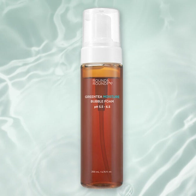 ROUND A'ROUND Greentea Moisture Bubble Foam 200ml on water background