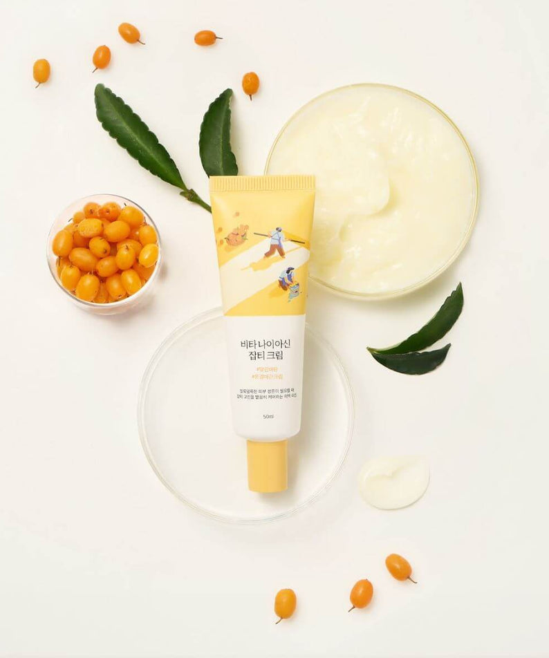 ROUND LAB Vita Niacin Spot Cream 50ml with natural ingredients and rich texture displayed on white background