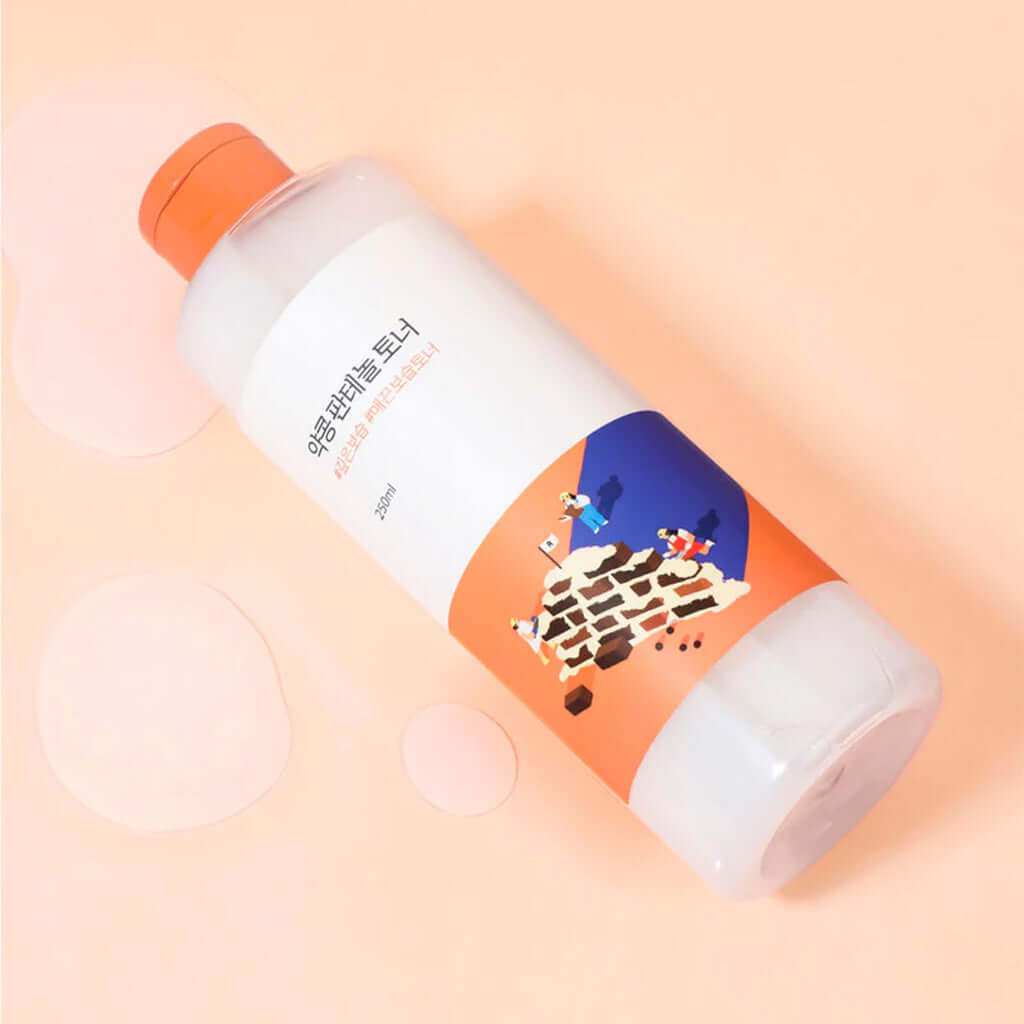 ROUND LAB Yakkong Panthenol Toner 250ml bottle on peach background