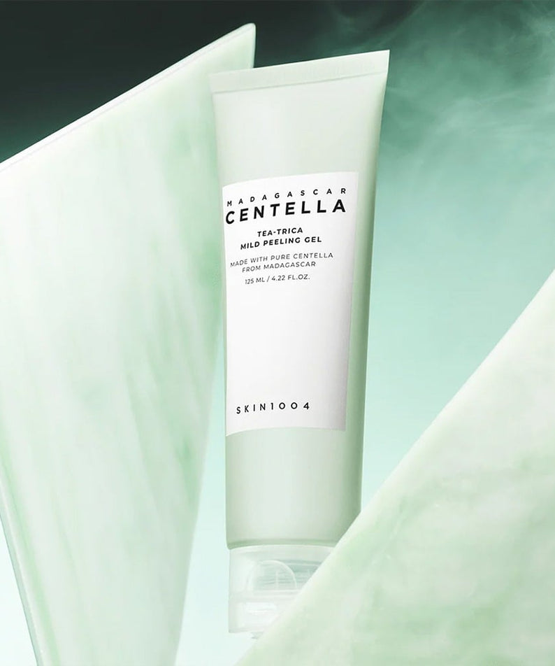 SKIN1004 Madagascar Centella Tea-trica Mild Peeling Gel 125ml shown against marble background.