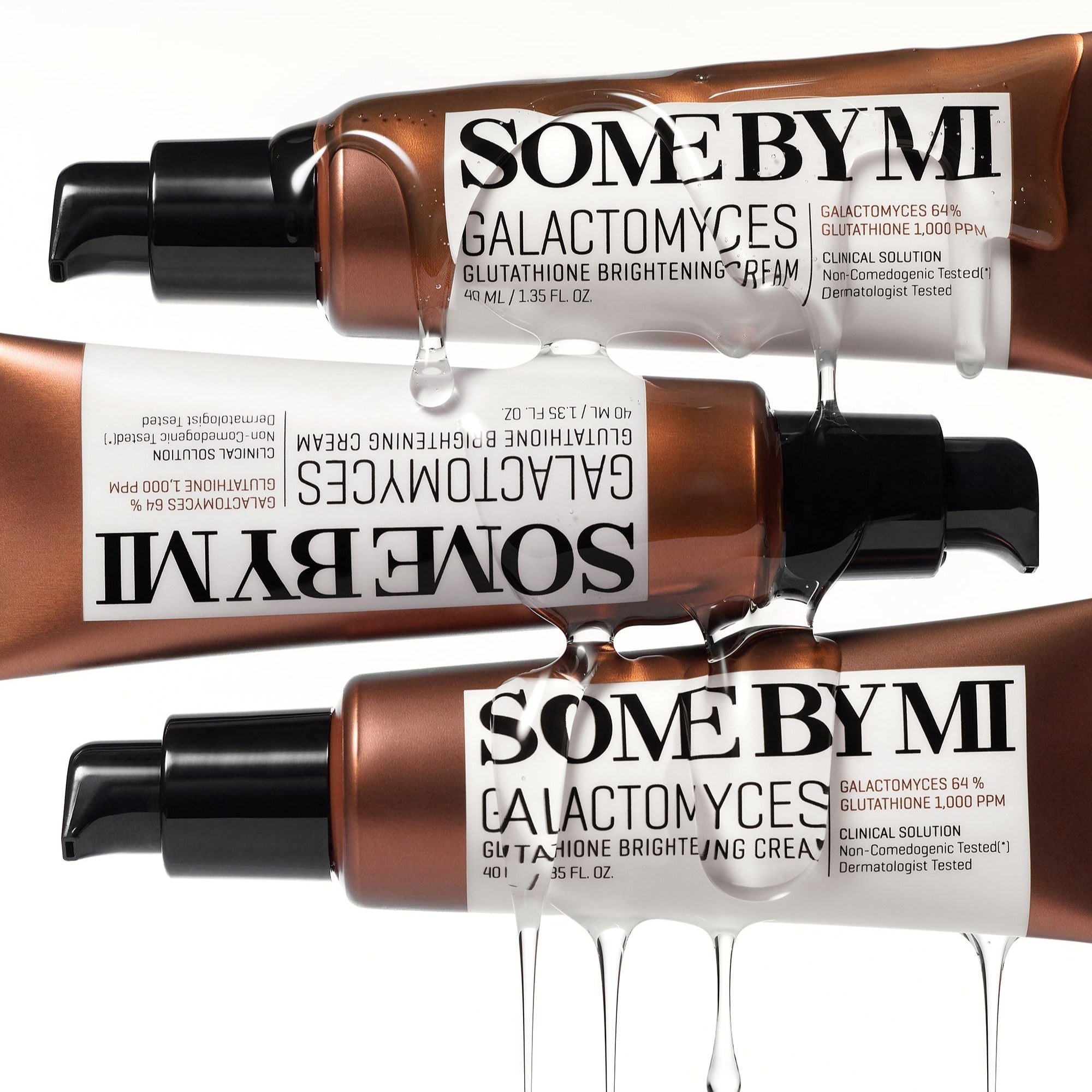 SOME BY MI Galactomyces Glutathione Brightening Cream 40ml bottles with cream texture flowing