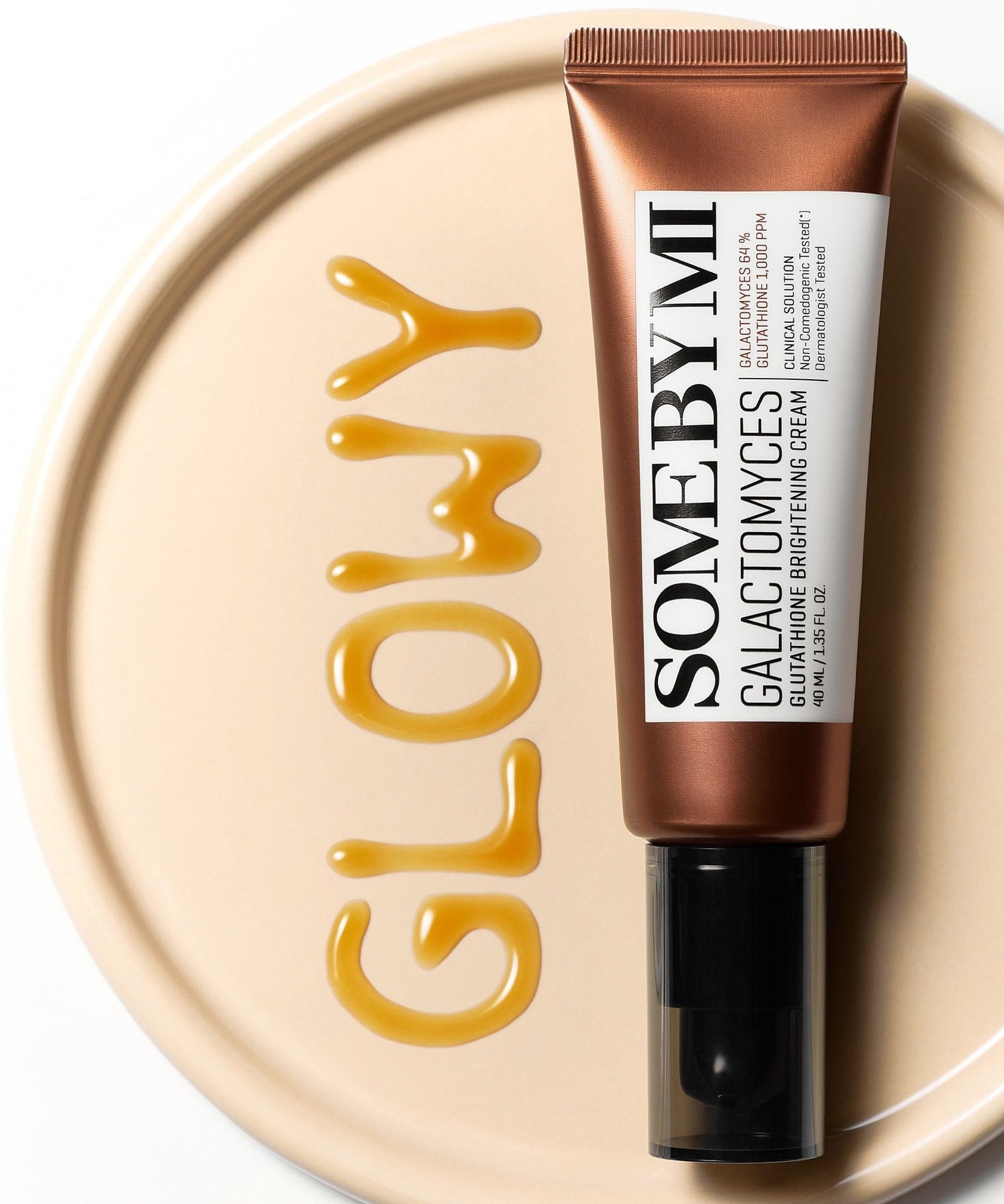 SOME BY MI Galactomyces Glutathione Brightening Cream 40ml on a beige surface with the word 'glowy' written in orange.