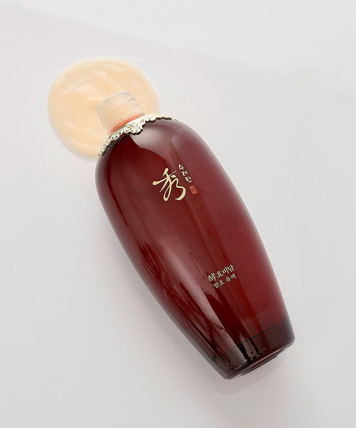 SOORYEHAN Hyobidam Fermented Milk 150ml bottle on white background