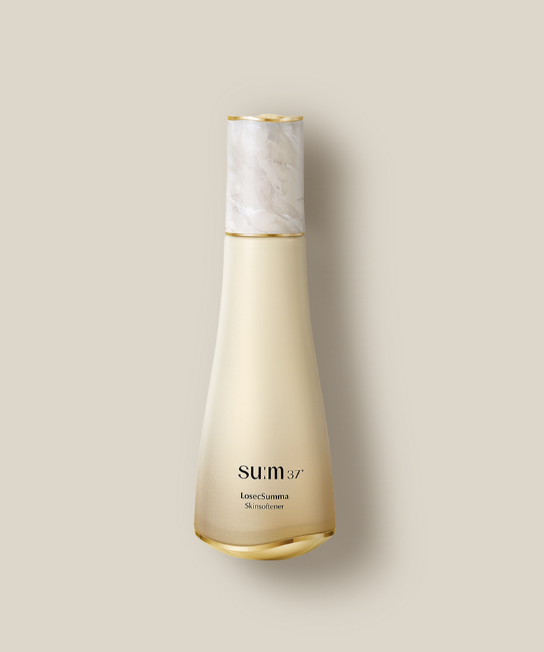 SU:M37 Rosic Summa Skin Softener 150ml bottle on neutral background