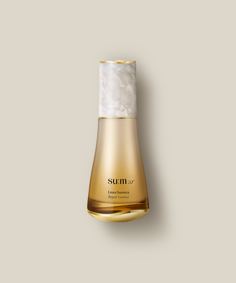 SU:M37 Rosicsumma Repair Essence 60ml bottle on neutral background