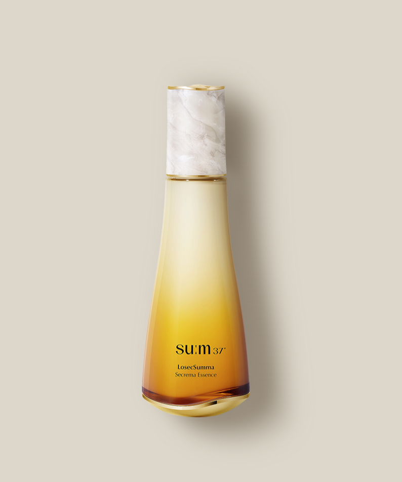 SU:M37 Rosicsumma sikrima essence 150ml bottle.