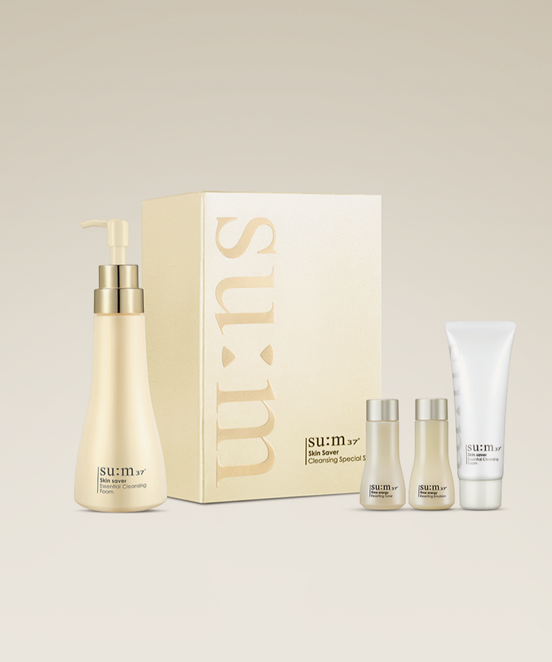 SU:M37 Skinsaver Essential Cleansing Foam Set with bottles and packaging on display.