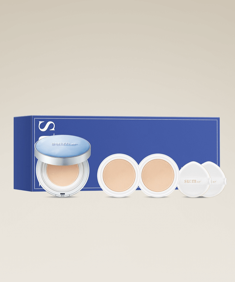 SU:M37 Water-full mesh cushion glow set 01 with blue packaging and open compact showcasing cushion foundation.