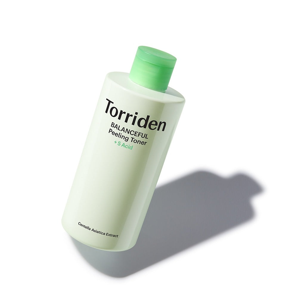 TORRIDEN Balanceful Peeling Toner 250ml bottle with green cap against white background